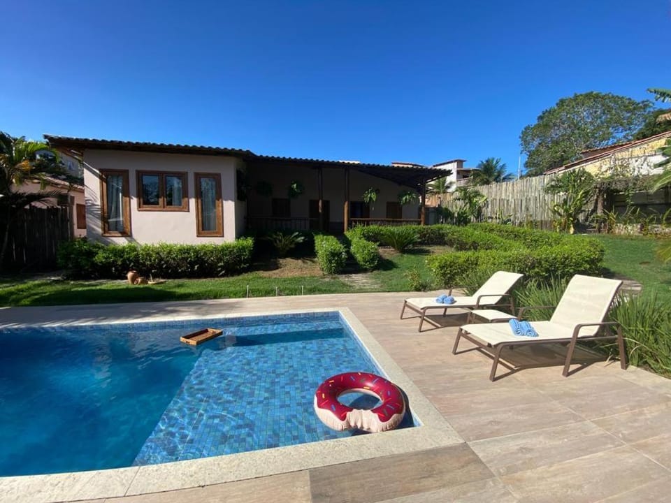 Property building, Patio, Day, Pool view, Swimming pool, sunbed