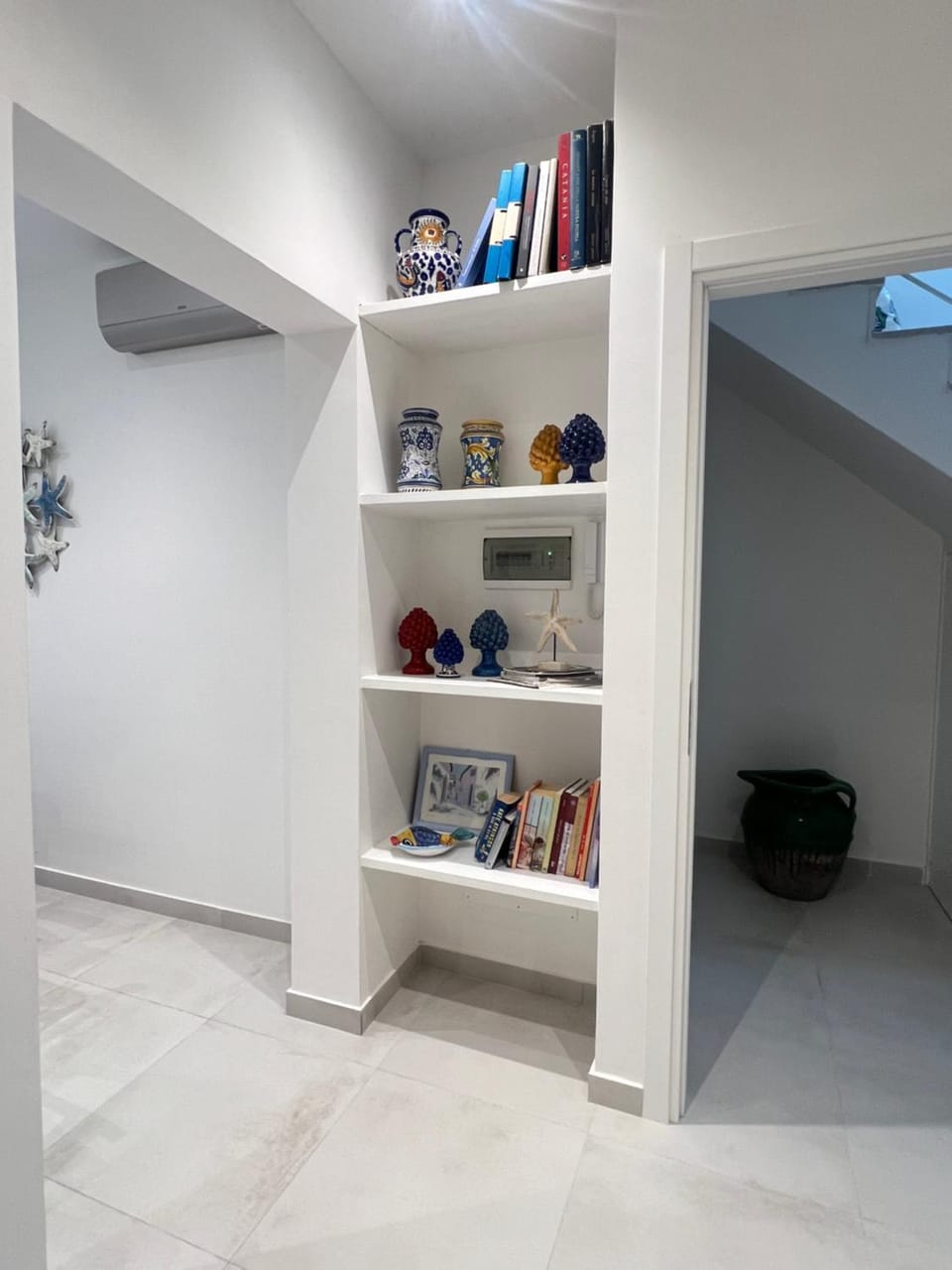 Library, Library, Living room