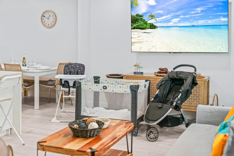TV and multimedia, cot