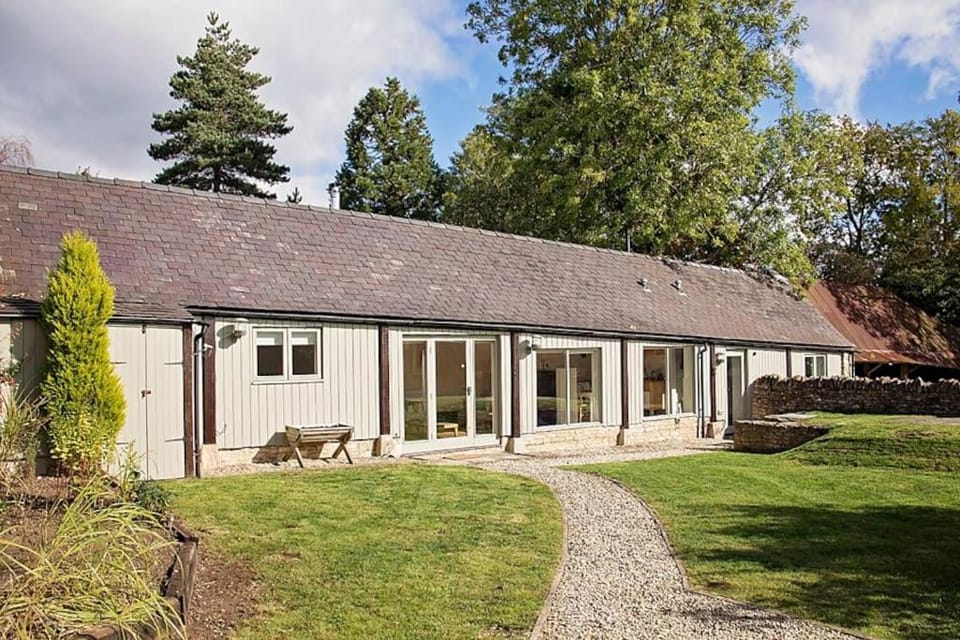 Charming Cotswold Barn, Near Diddly Squat, Soho Farmhouse House in West Oxfordshire District