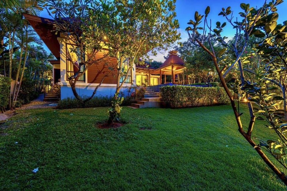 3 Bed Luxury Bali Style Villa Close To Beach PR6 Villa in Hua Hin District