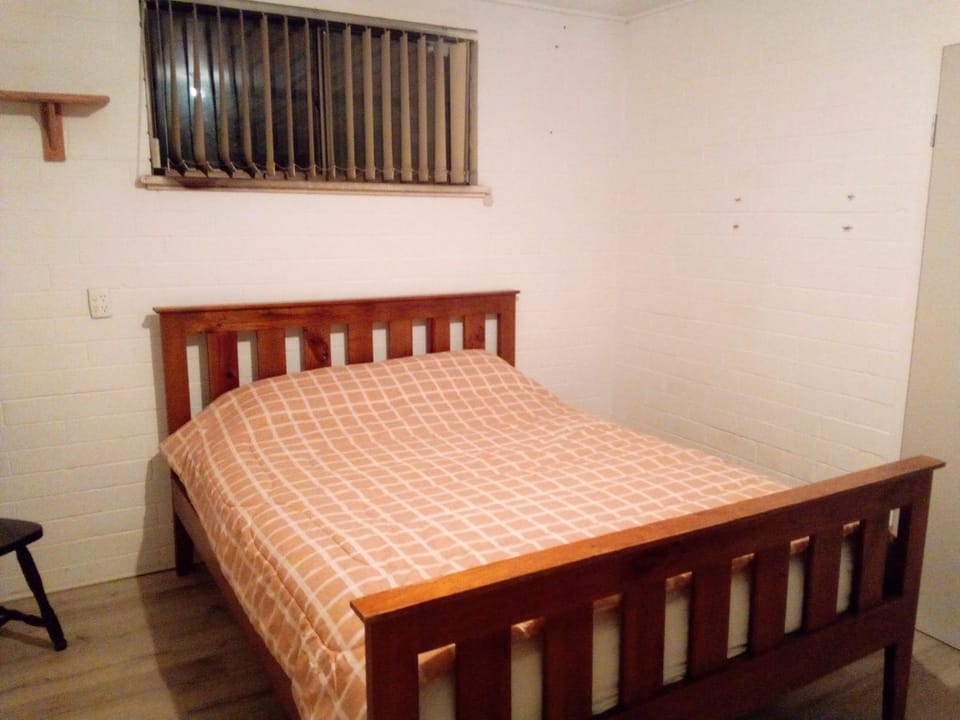 Homestay upon Kenwick Station Bed and Breakfast in Perth
