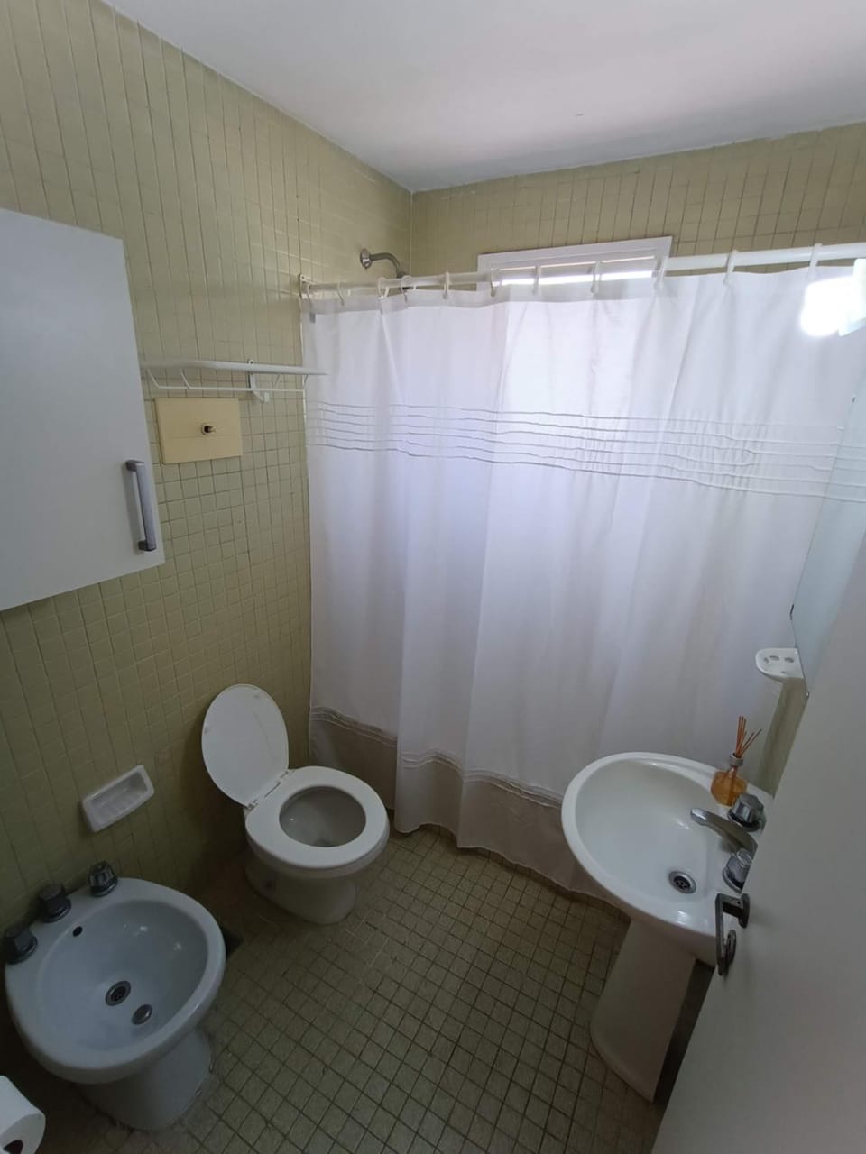 Shower, Bathroom, Bath, bidet