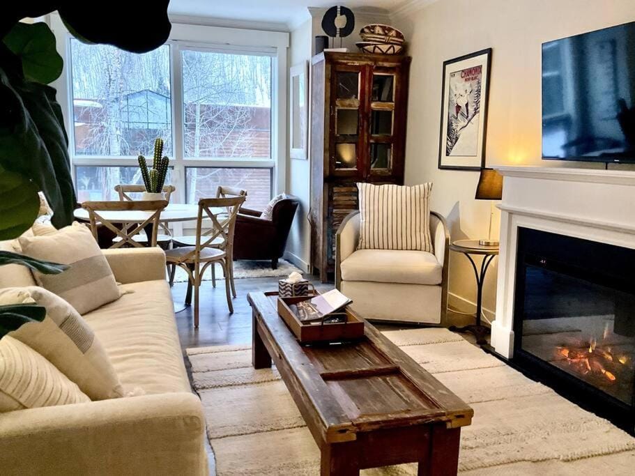 TV and multimedia, Living room