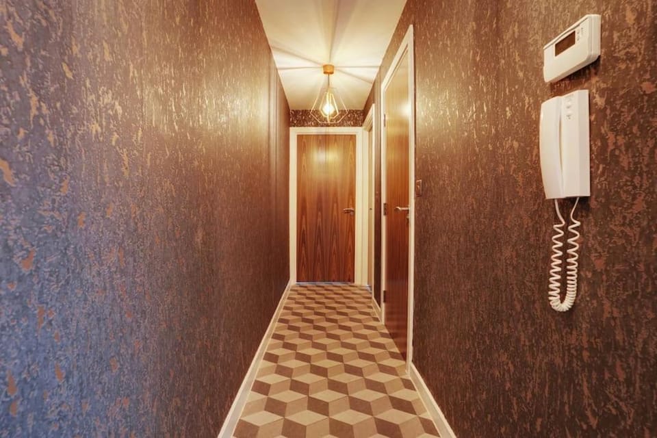 House of Suede by UNIS Estates Apartment in Sheffield