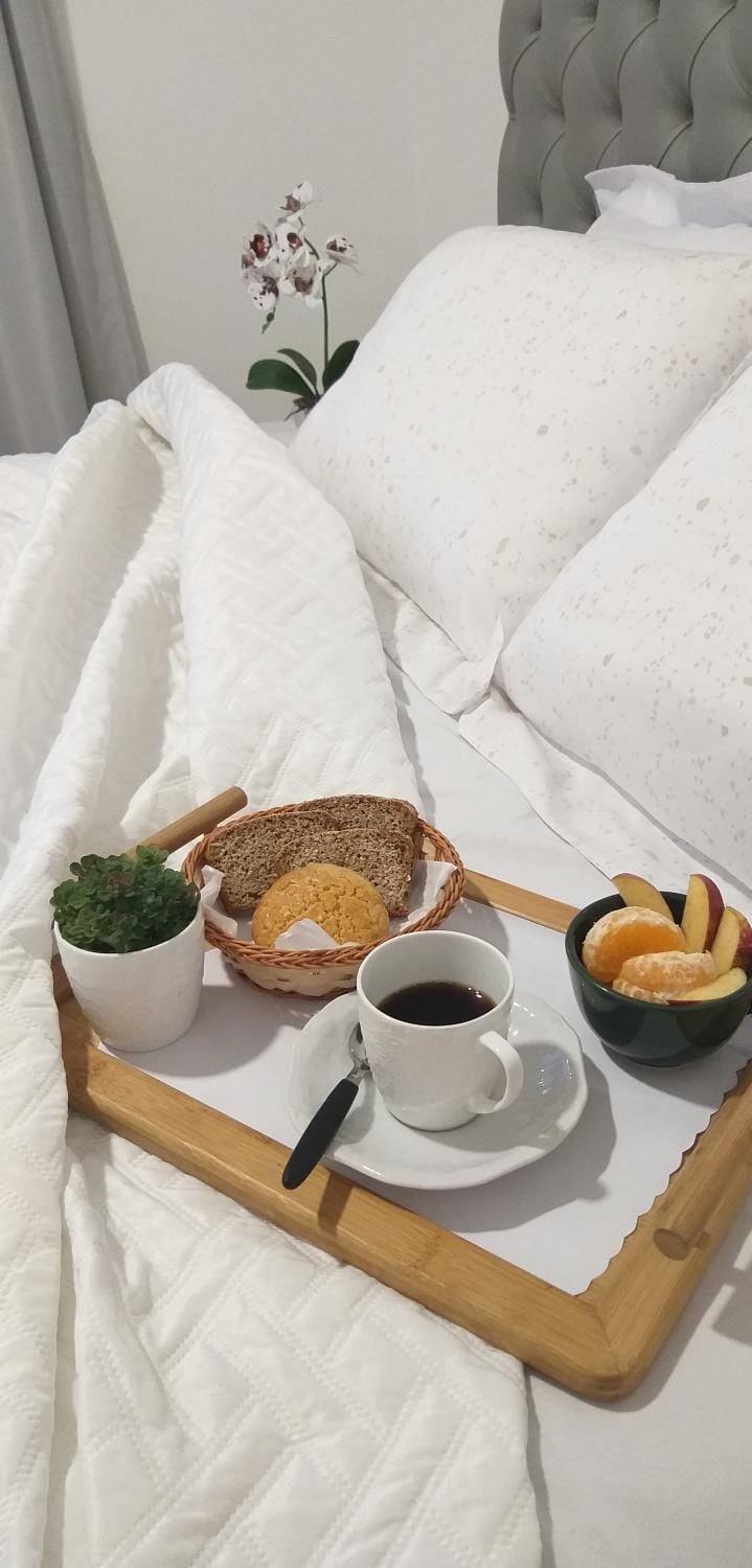 Bed, Coffee/tea facilities, Photo of the whole room, Bedroom