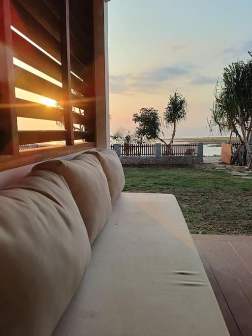View (from property/room), Balcony/Terrace, Seating area, Sea view, Sunset