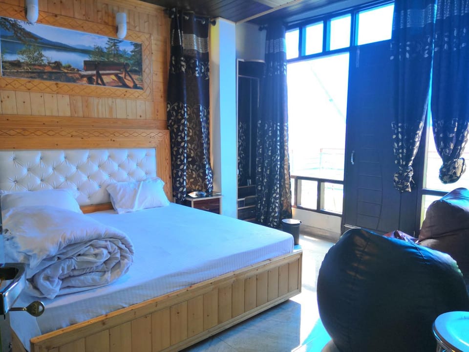 Waterfall homestay mashobra Apartment in Himachal Pradesh