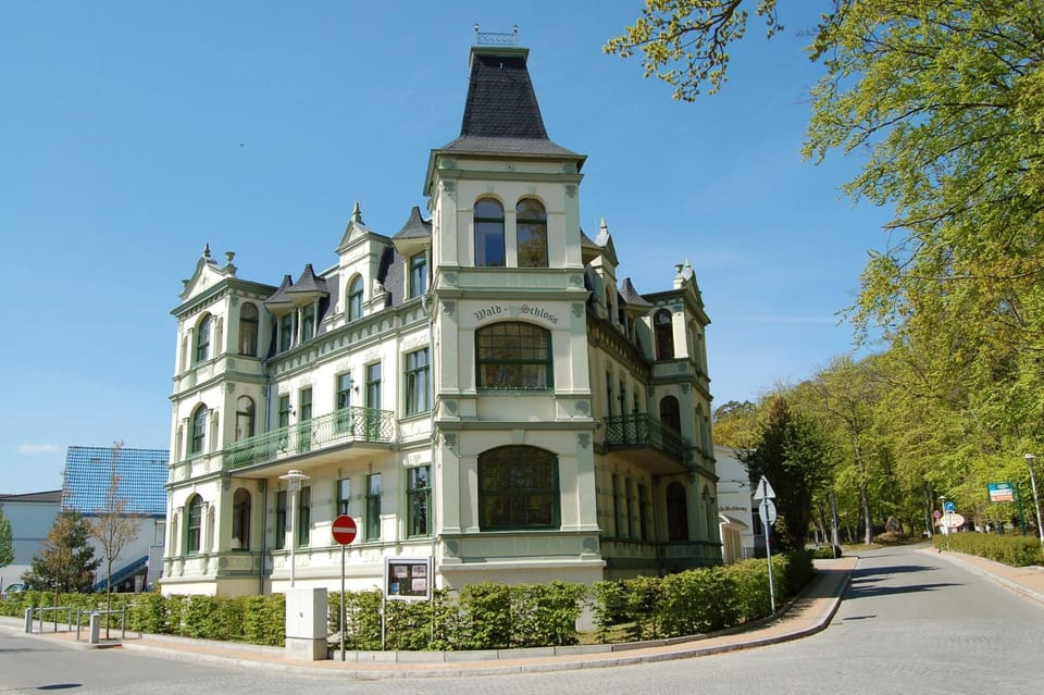 Property building, Day