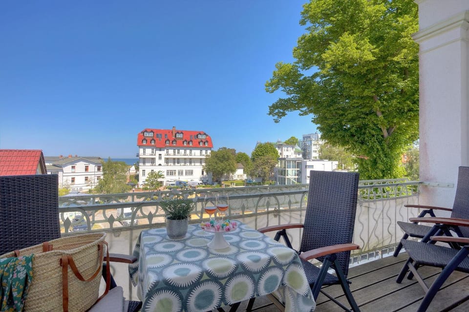 Property building, Day, View (from property/room), Balcony/Terrace, Dining area