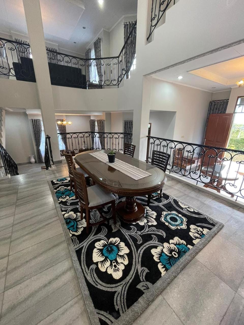 Seating area