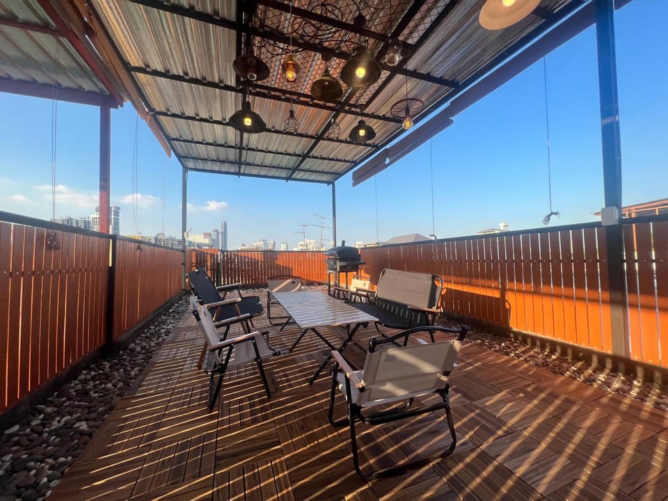 Patio, View (from property/room), Balcony/Terrace, Dining area