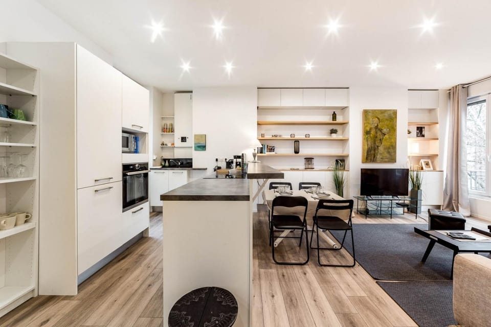 All in Lyon | T2 lumineux & élégant – Perrache Apartment in Lyon