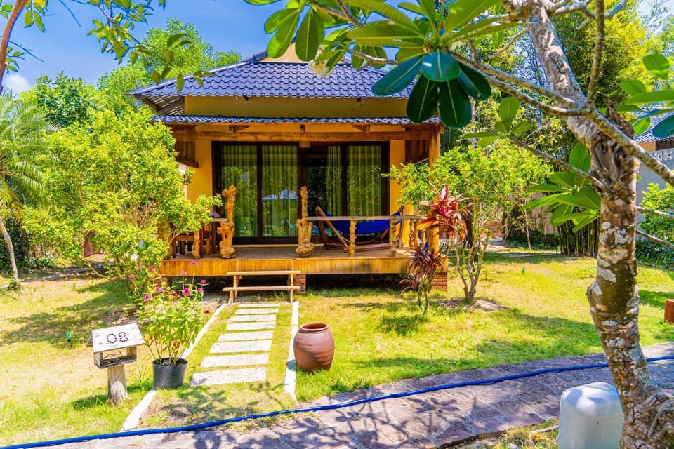 Garden, Garden view