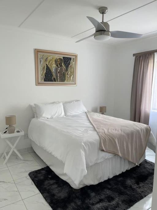 Luxury 1 Bdr Garden Cottage Apartment in Windhoek