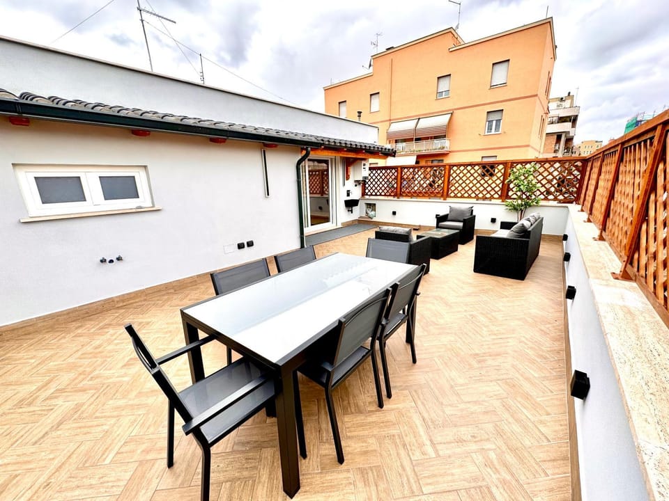 Luxury Apartment Togliatti Apartment in Rome