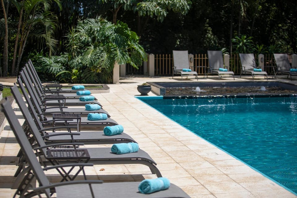 Swimming pool, Swimming pool