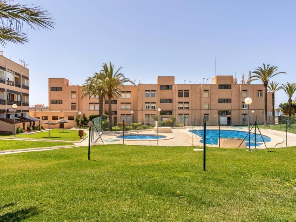 Property building, Garden, Garden view, Swimming pool