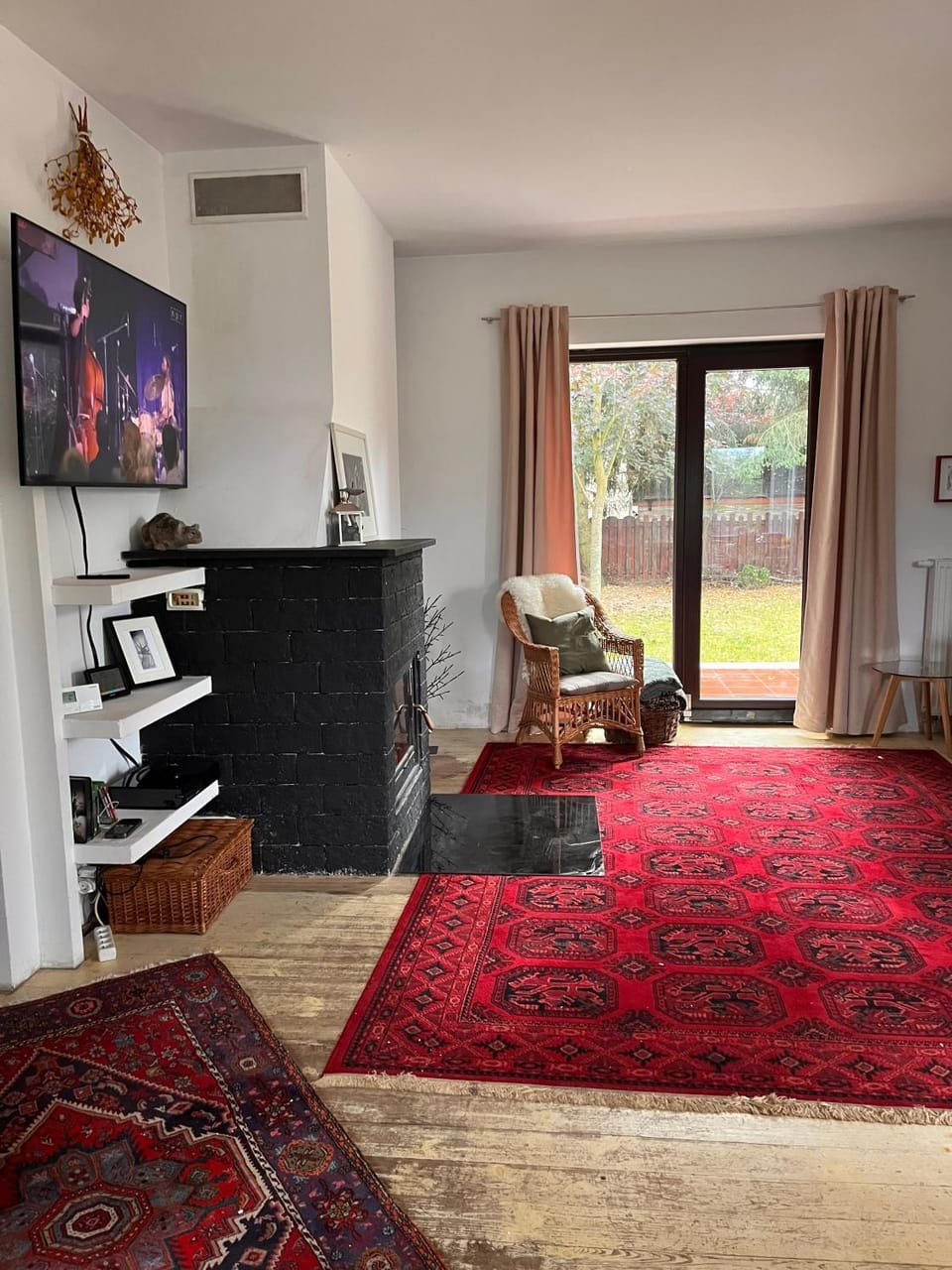 TV and multimedia, Living room