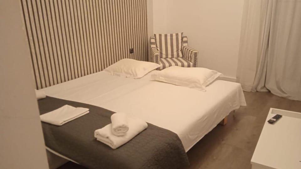 Metropolitan Complex Apartment-next to Metropolitan Hospital,Karaiskaki,Sef Apartment in Pireas