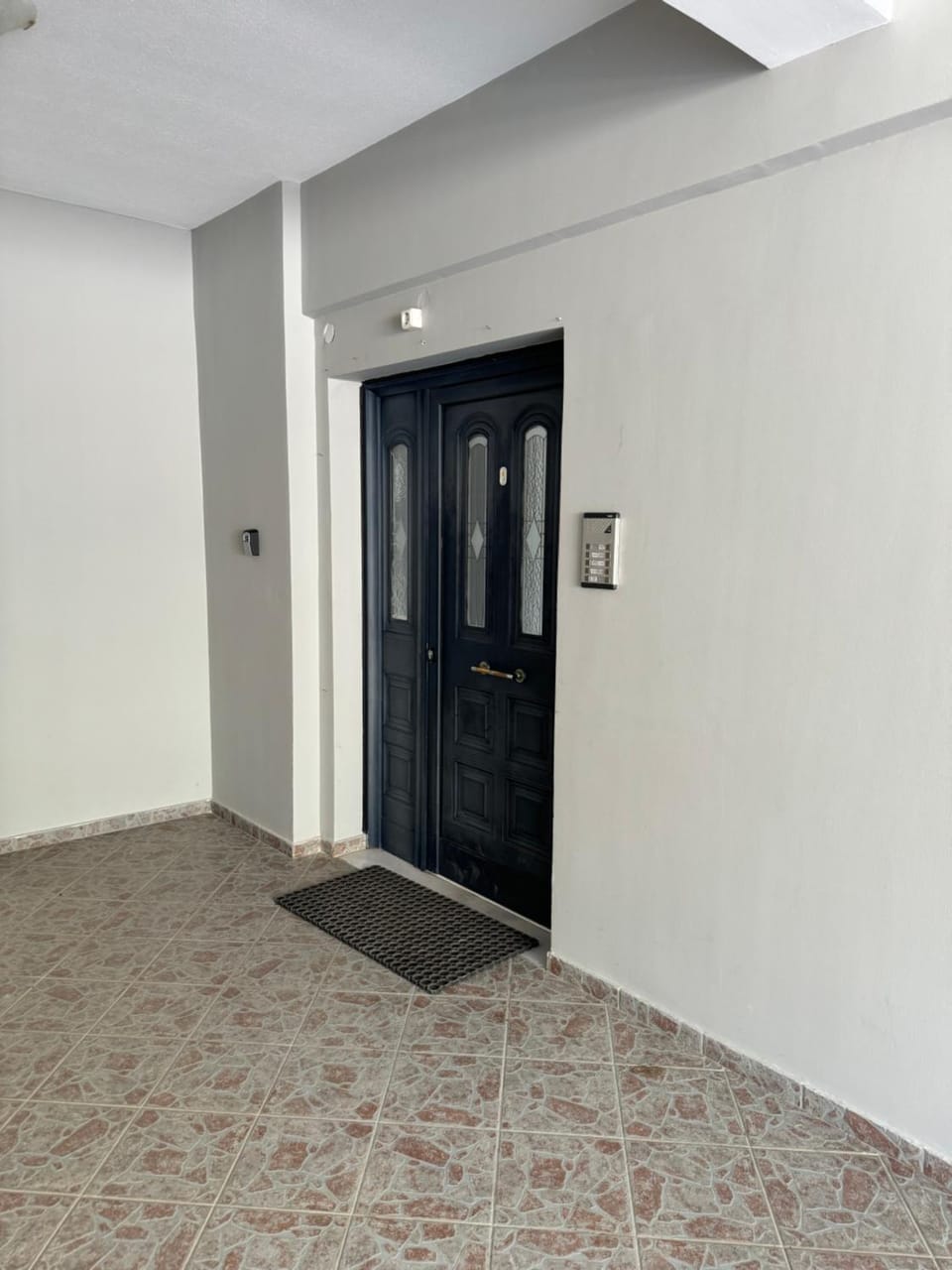 Property building, Facade/entrance, Shopping Area