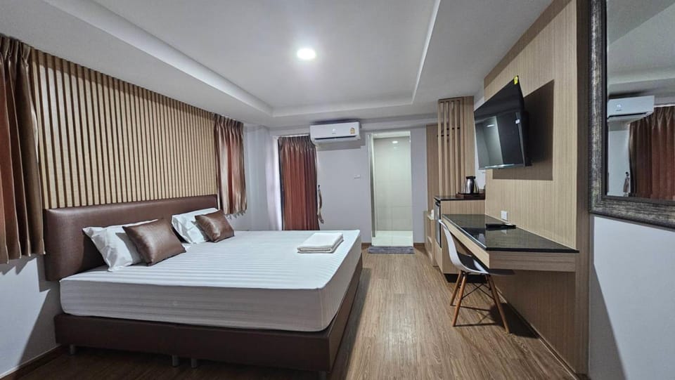 TV and multimedia, Evening entertainment, air conditioner