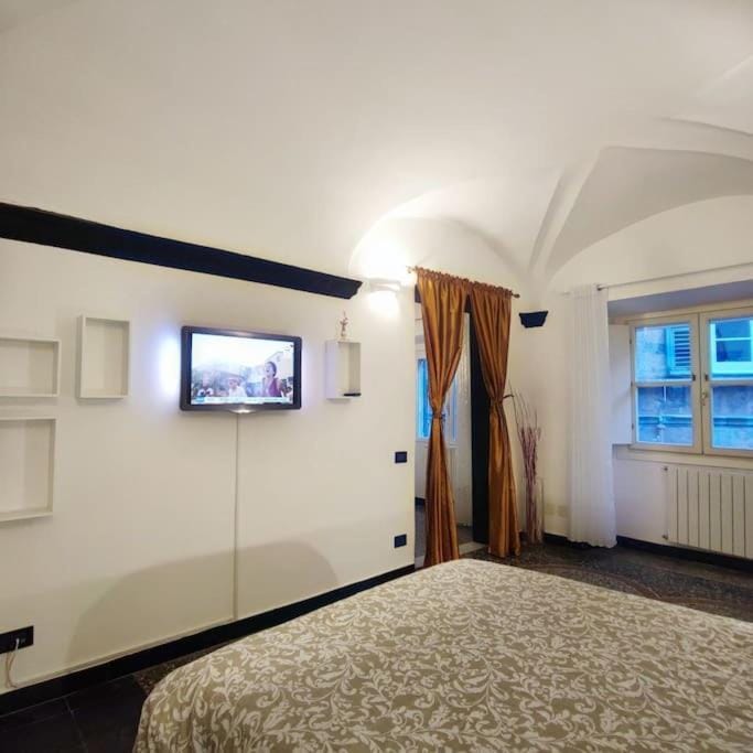 TV and multimedia, Bedroom
