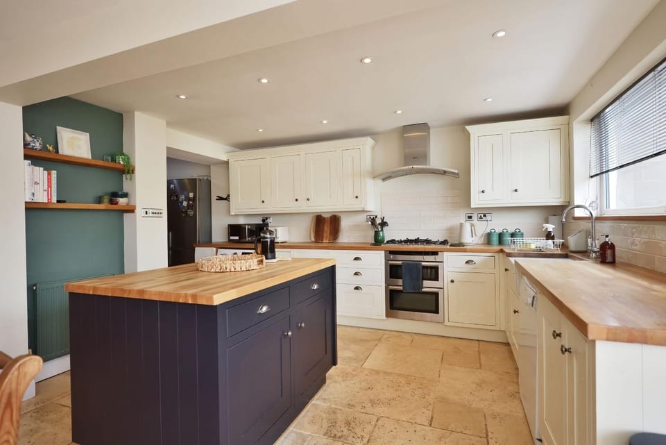 oven, kitchen