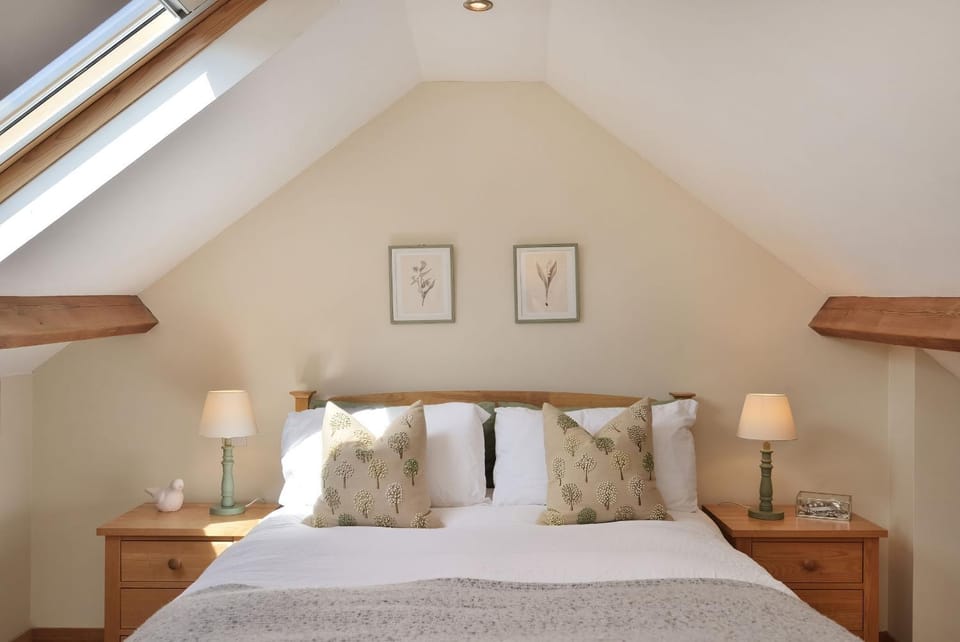 Stunning Home Parking 5 Mins from City Centre House in Hereford
