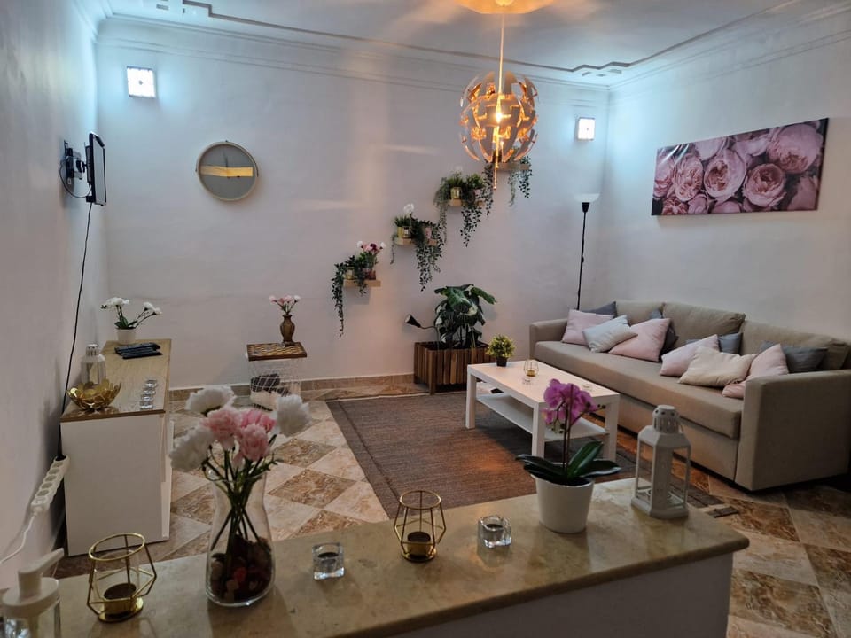 Living room, Lounge or bar