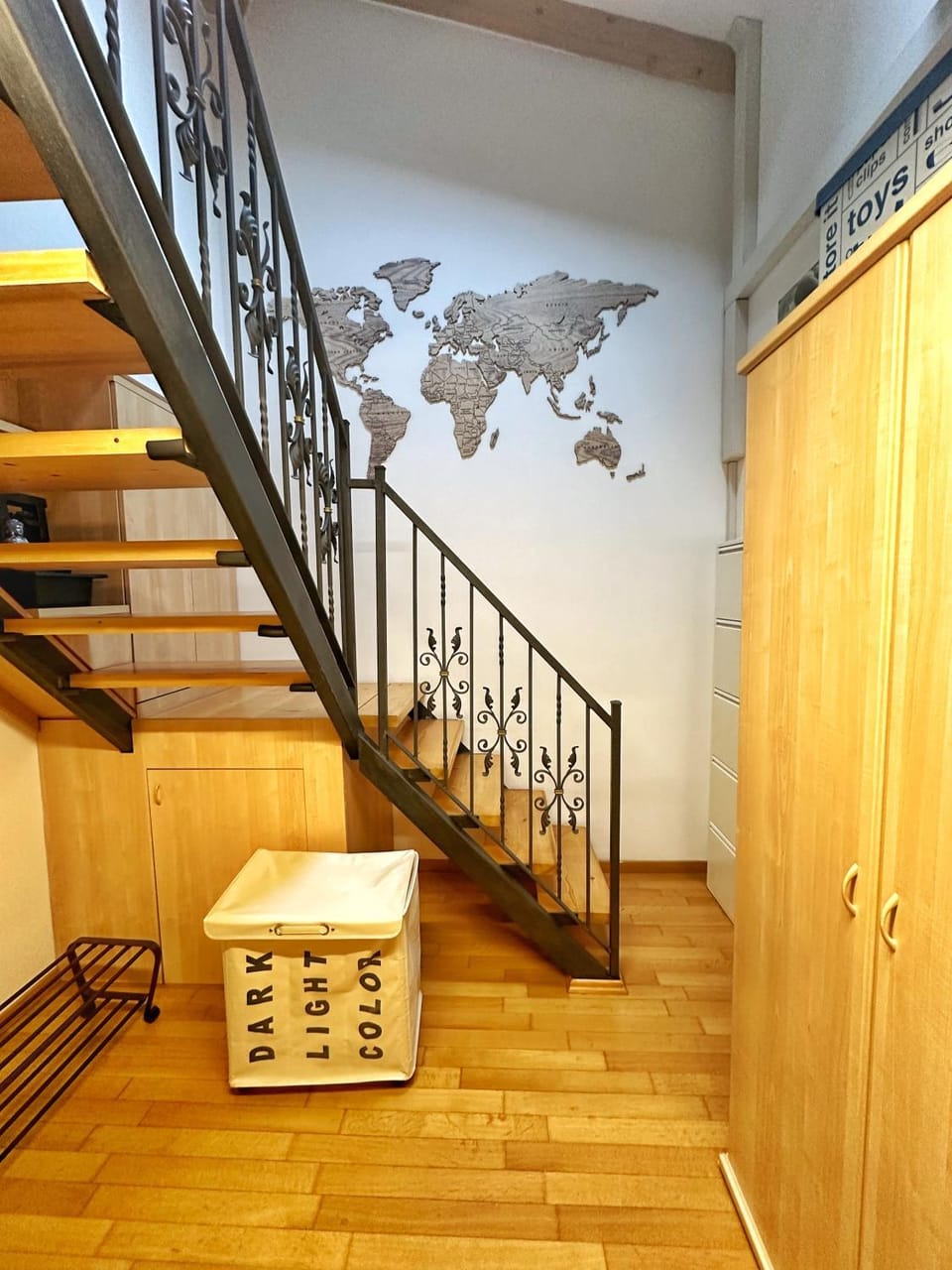 wardrobe