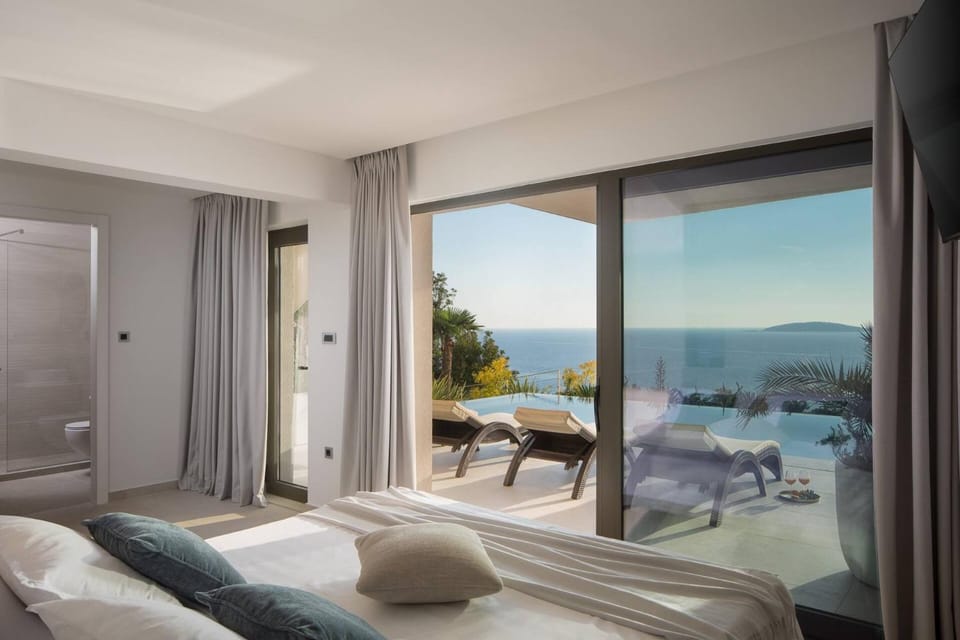 Luxury & Unique Villa Bevel House with sea view Villa in Dubrovnik-Neretva County