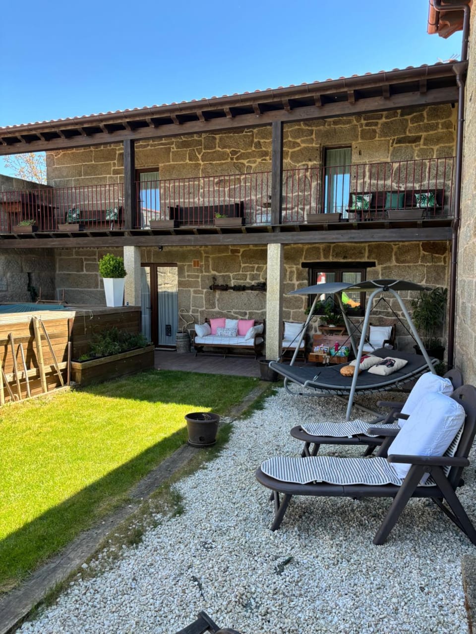 Property building, Patio, Garden, View (from property/room), Balcony/Terrace, Garden view, sunbed