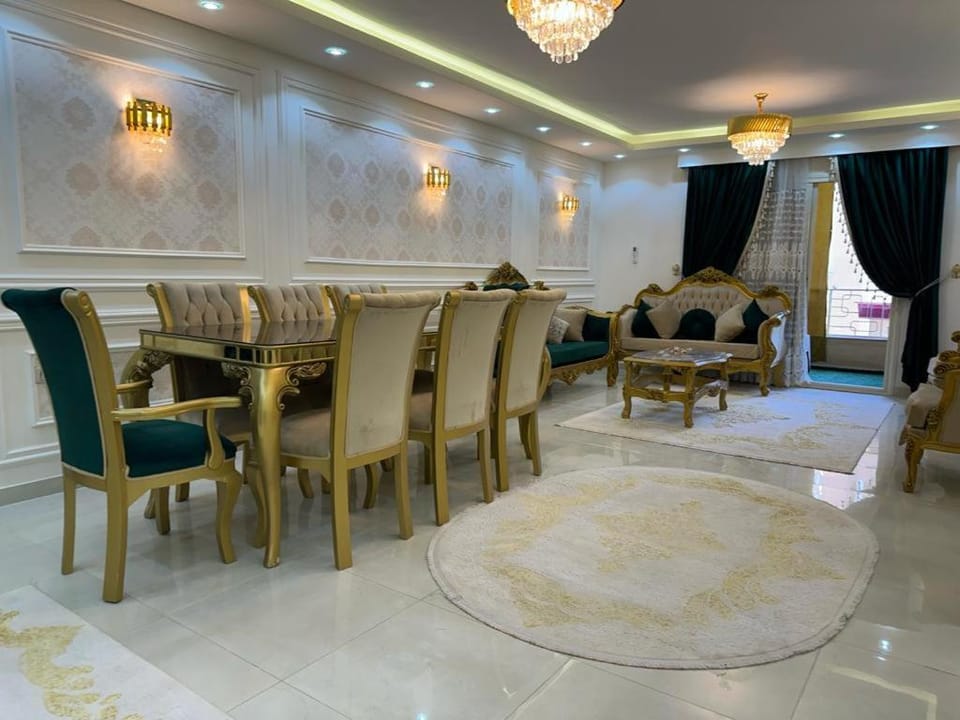 وحده فندقيه الخمائل علي المحور واركان بلازا زايد Apartment in Egypt