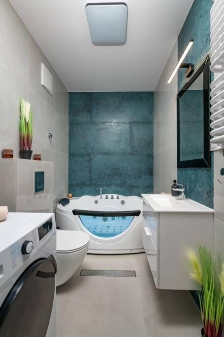 LoveRoom Ukośna Jacuzzi Apartment in Poland