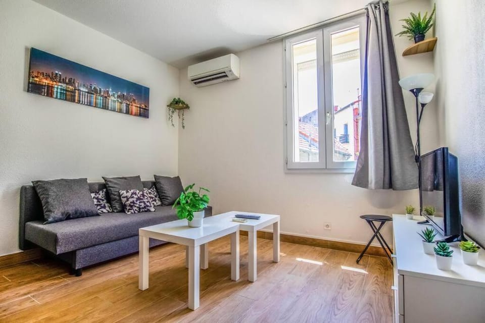 TV and multimedia, Living room, air conditioner