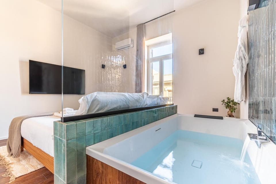 Palazzo Italia Suites Bed and Breakfast in Bari