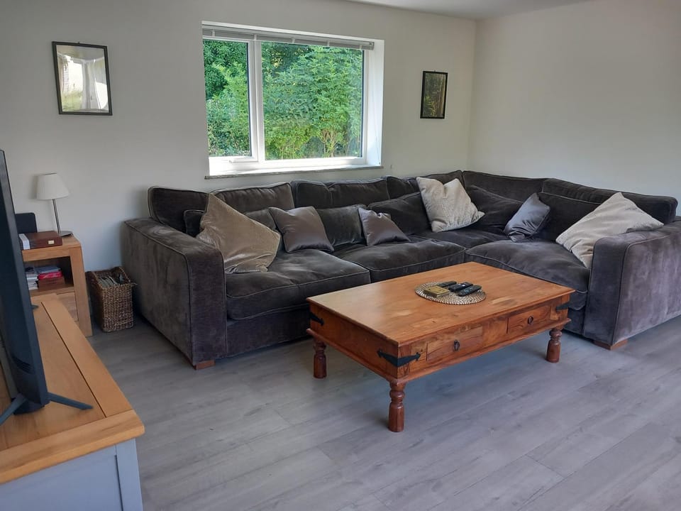 The Bungalow, Forest of Dean House in Forest of Dean