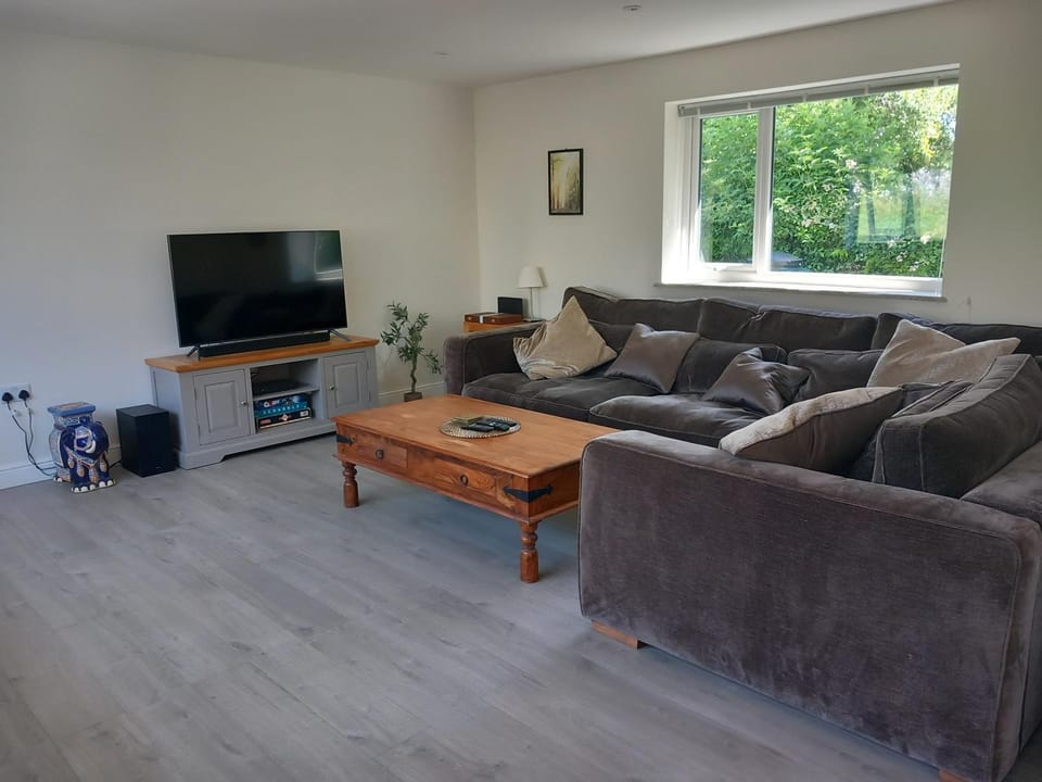 The Bungalow, Forest of Dean House in Forest of Dean