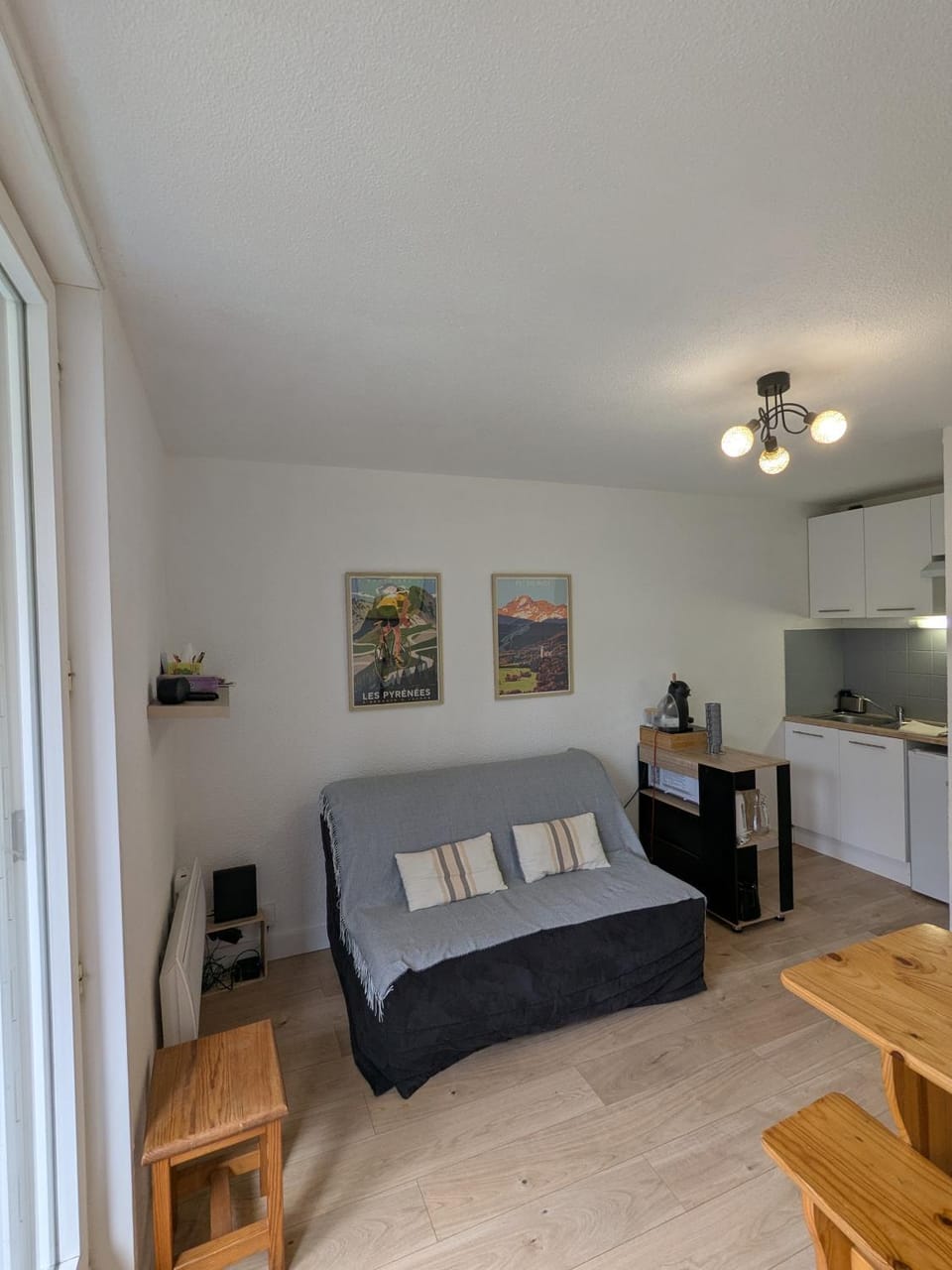 Kitchen or kitchenette, Living room, Dining area