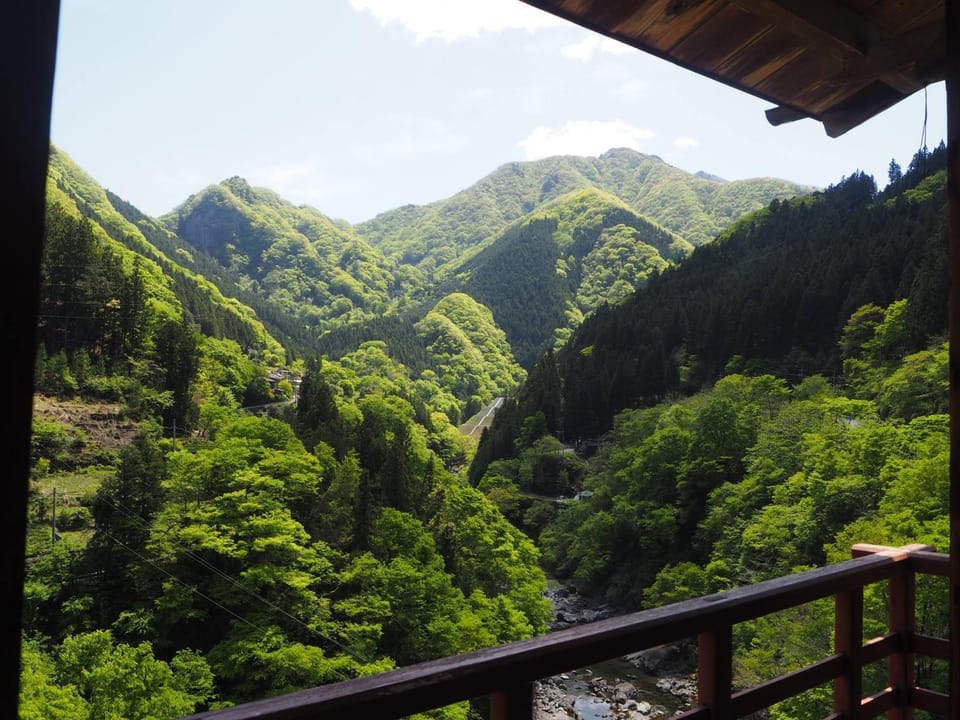Guesthouse Nishiki Bed and Breakfast in Saitama Prefecture