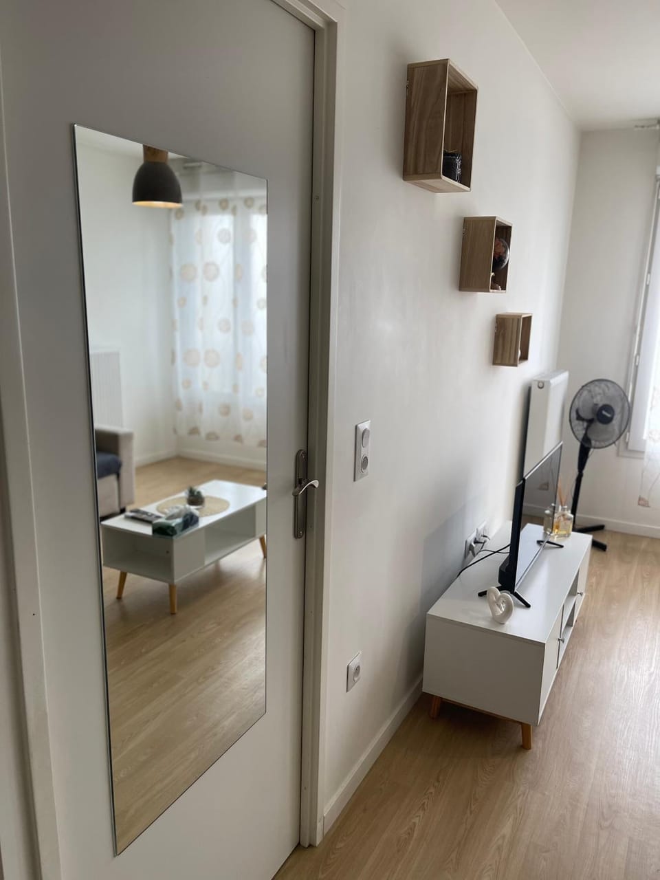 Appartement cosy proche de Paris et sa périphérie-Aéroport CDG-BOURGET-Disneyland Apartment in Drancy