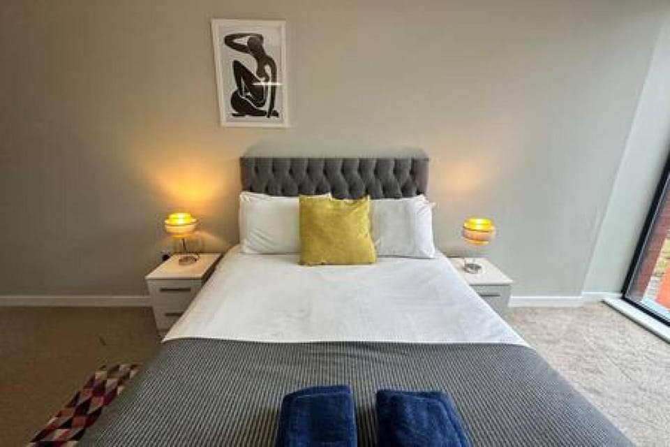 Lovely 1 Bed Central Manchester Apartment Sleeps 2 Apartment in Salford