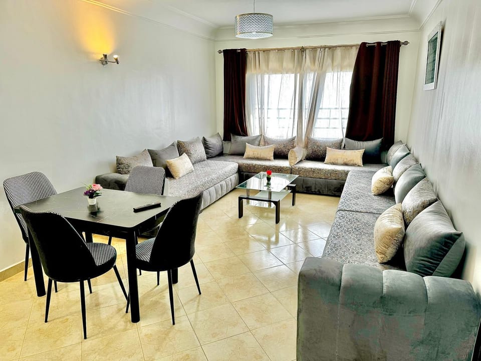 Appartement de luxe en plein corniche de Tanger Apartment in Tangier