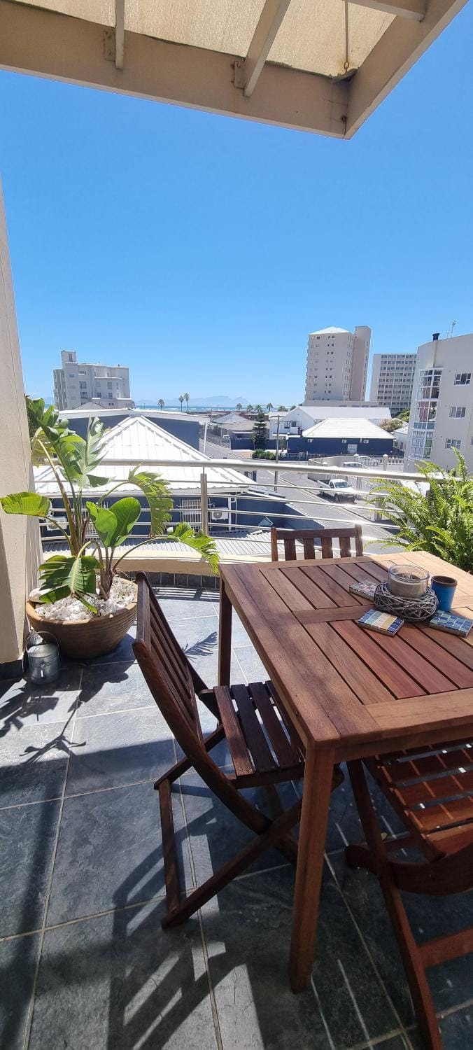 Ocean Escape Apartment in Cape Town