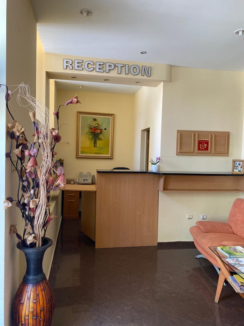 Семеен Хотел Апарт Hotel in Pomorie
