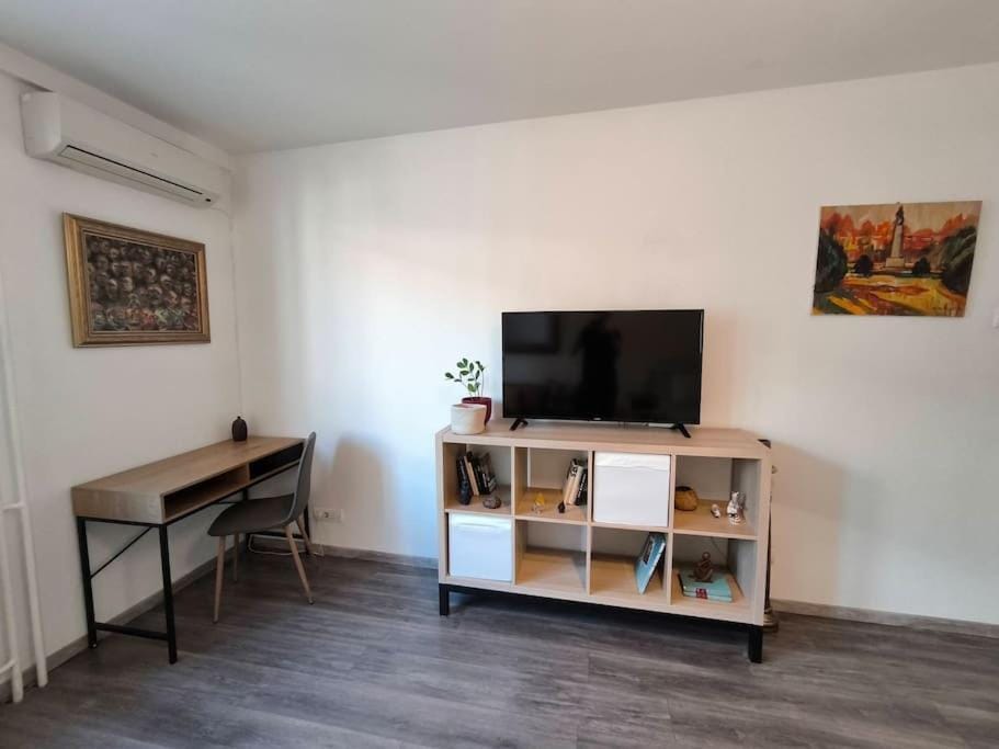 Bright & Quiet - Skadarlija Apartment in Belgrade