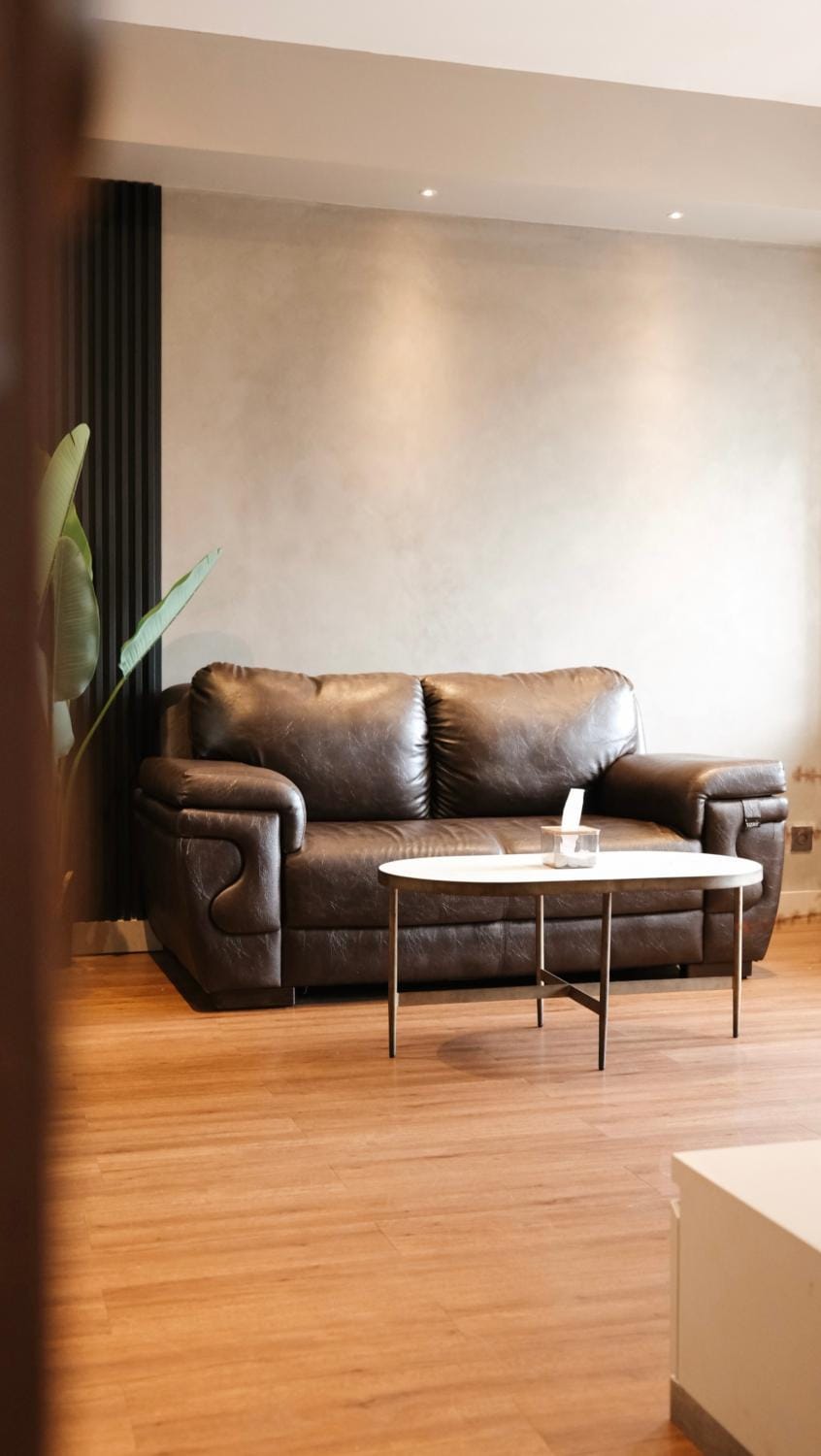Communal lounge/ TV room, Coffee/tea facilities, Living room, Seating area, Dining area, internet, air conditioner, air conditioner