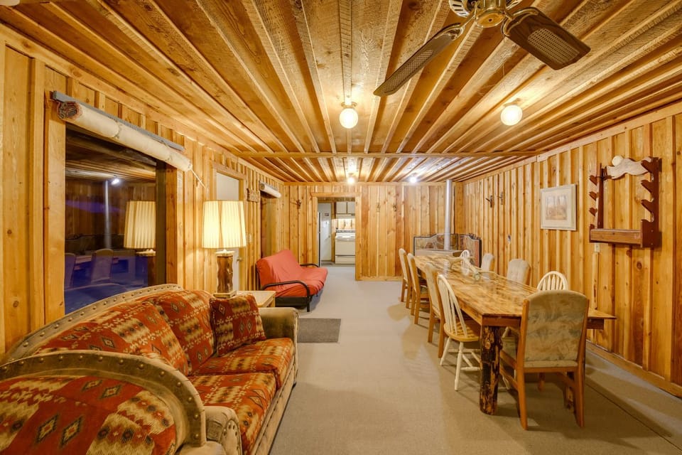 Quaint DeBorgia Retreat: Black Diamond Guest Ranch House in Idaho