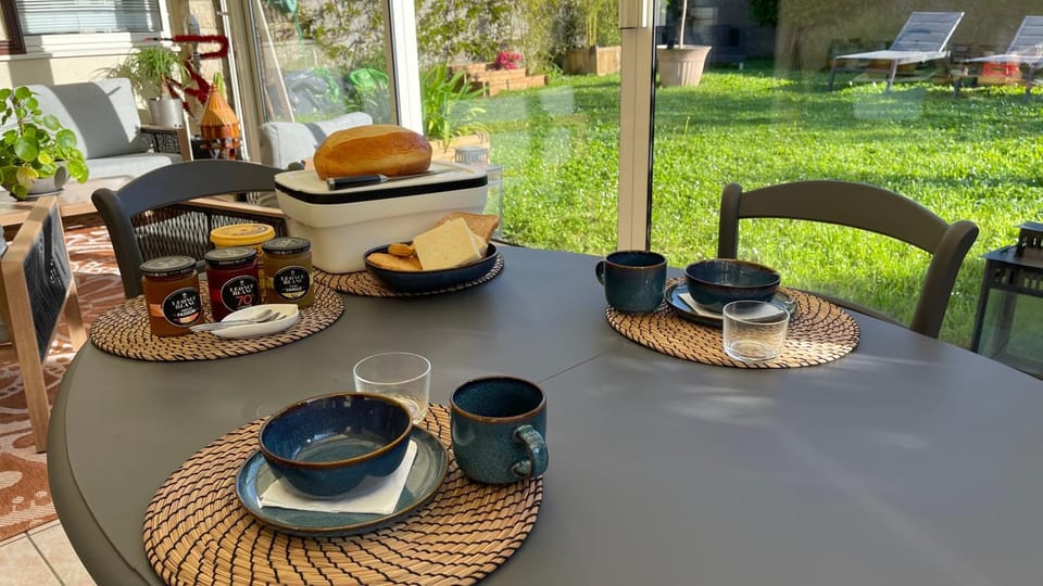 Breakfast, Continental breakfast
